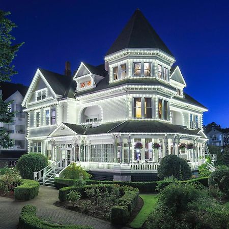 Pendray Inn And Tea House วิกตอเรีย ภายนอก รูปภาพ